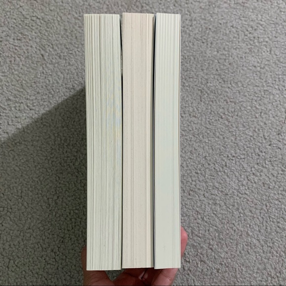 John Green 3-Book Bundle 📚 - Picture 6 of 6